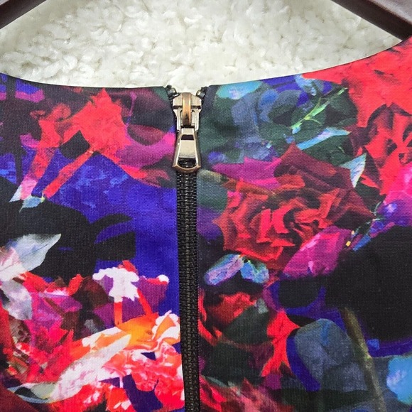 Betsey Johnson Dress Womens 6 Colorful Flowers Lined Maximalist Career Event - Picture 10 of 16